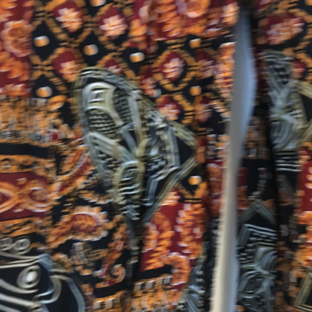 Scarfs - Picture 5 of 8